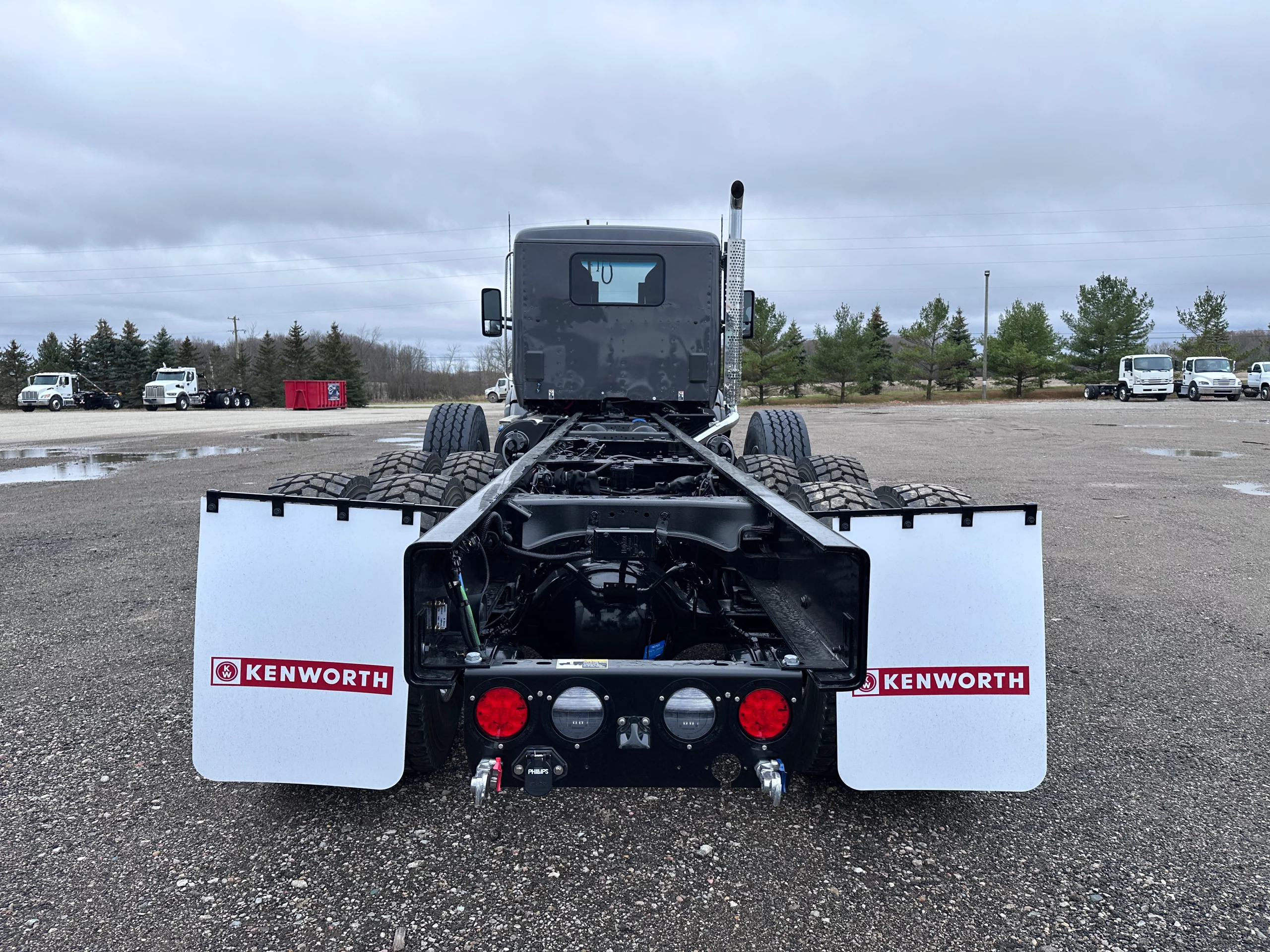 New 2025 KENWORTH T880 Hooklift Truck - image 6 of 6