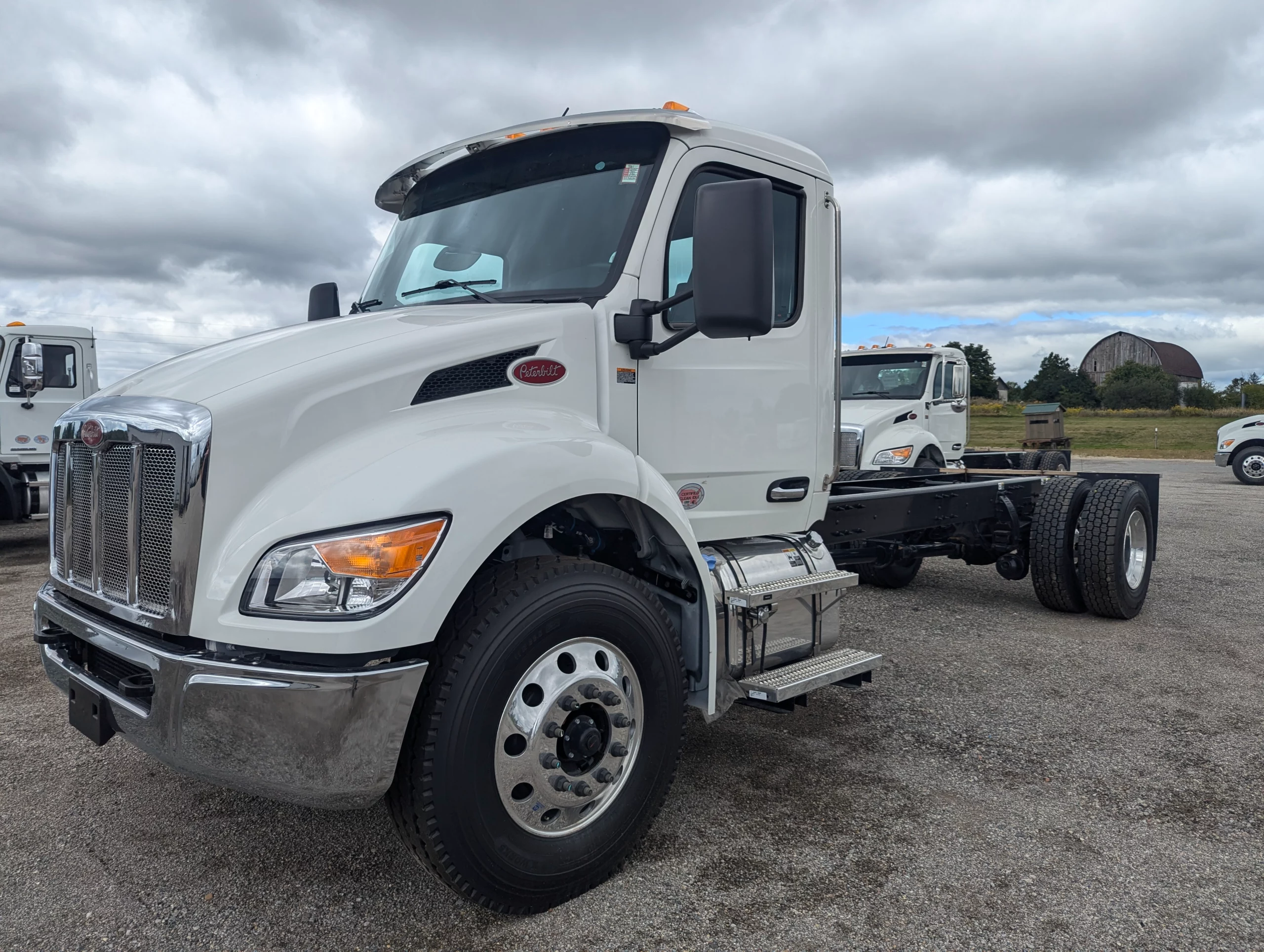 New 2025 PETERBILT 536 Hooklift Truck - image 1 of 6