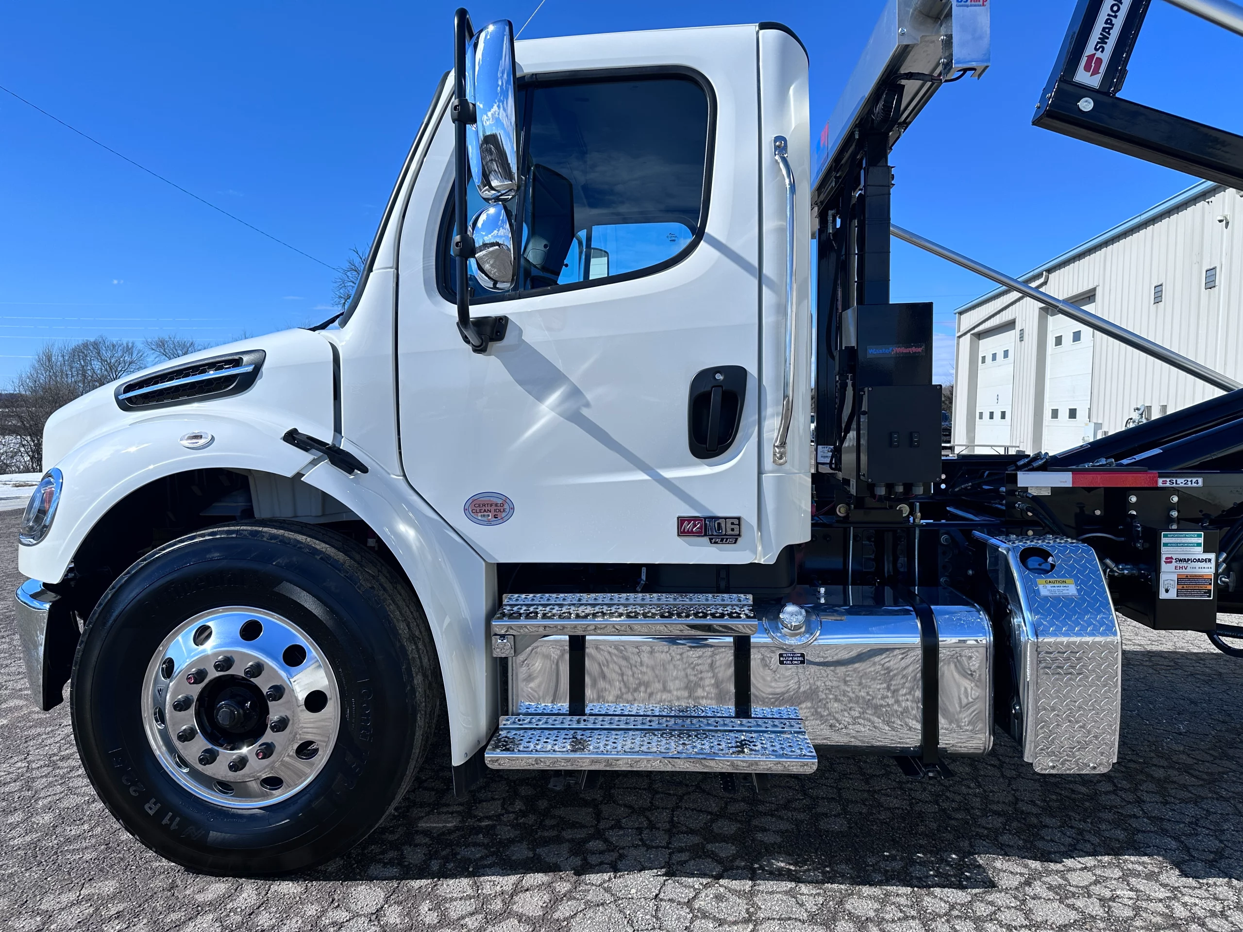 NEW 2026 Freightliner M2 Hooklift Truck NEW 2026 Freightliner M2 Hooklift Truck - image 5 of 6