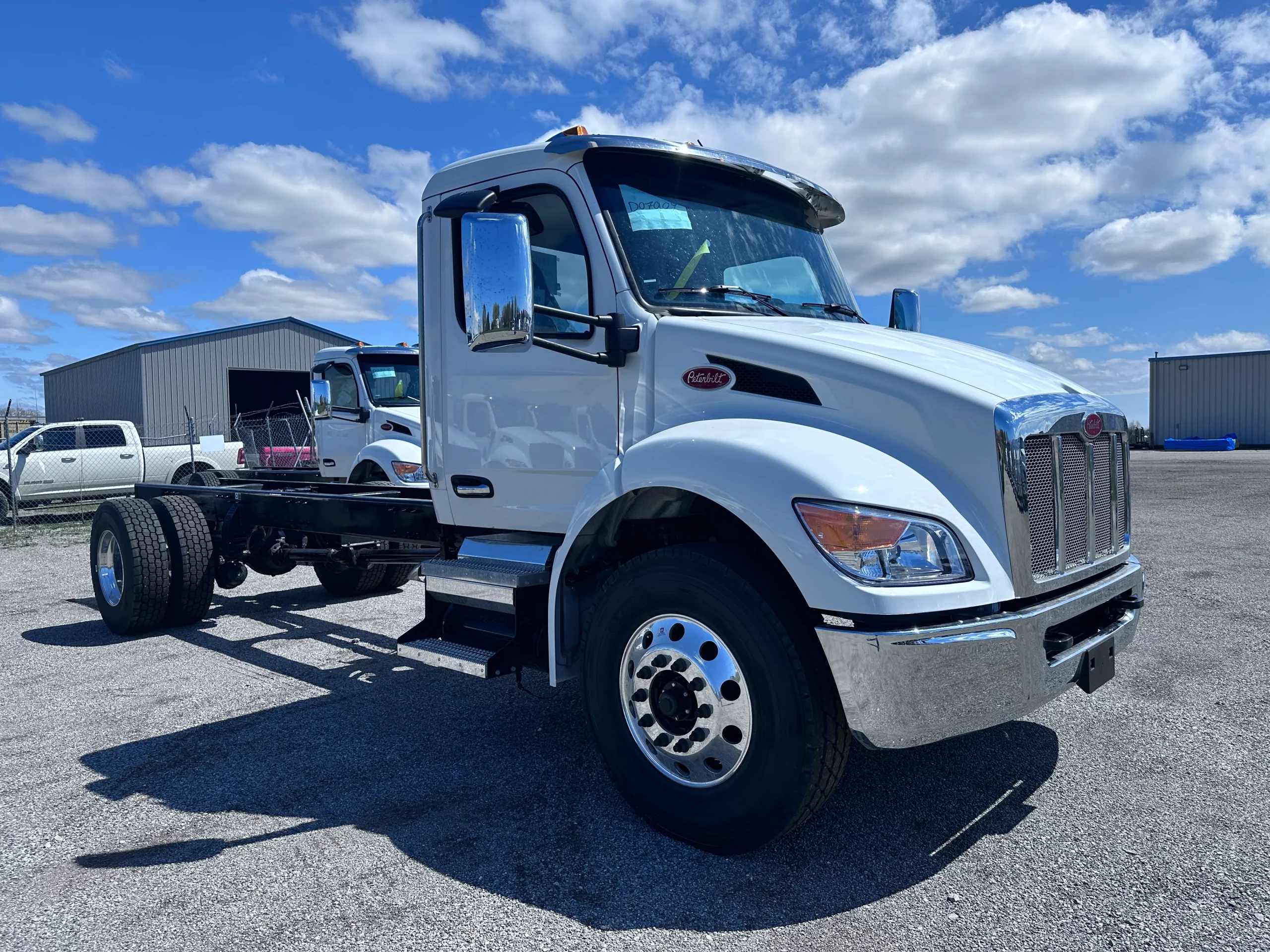 NEW 2026 Peterbilt 536 Hooklift Truck - image 3 of 6
