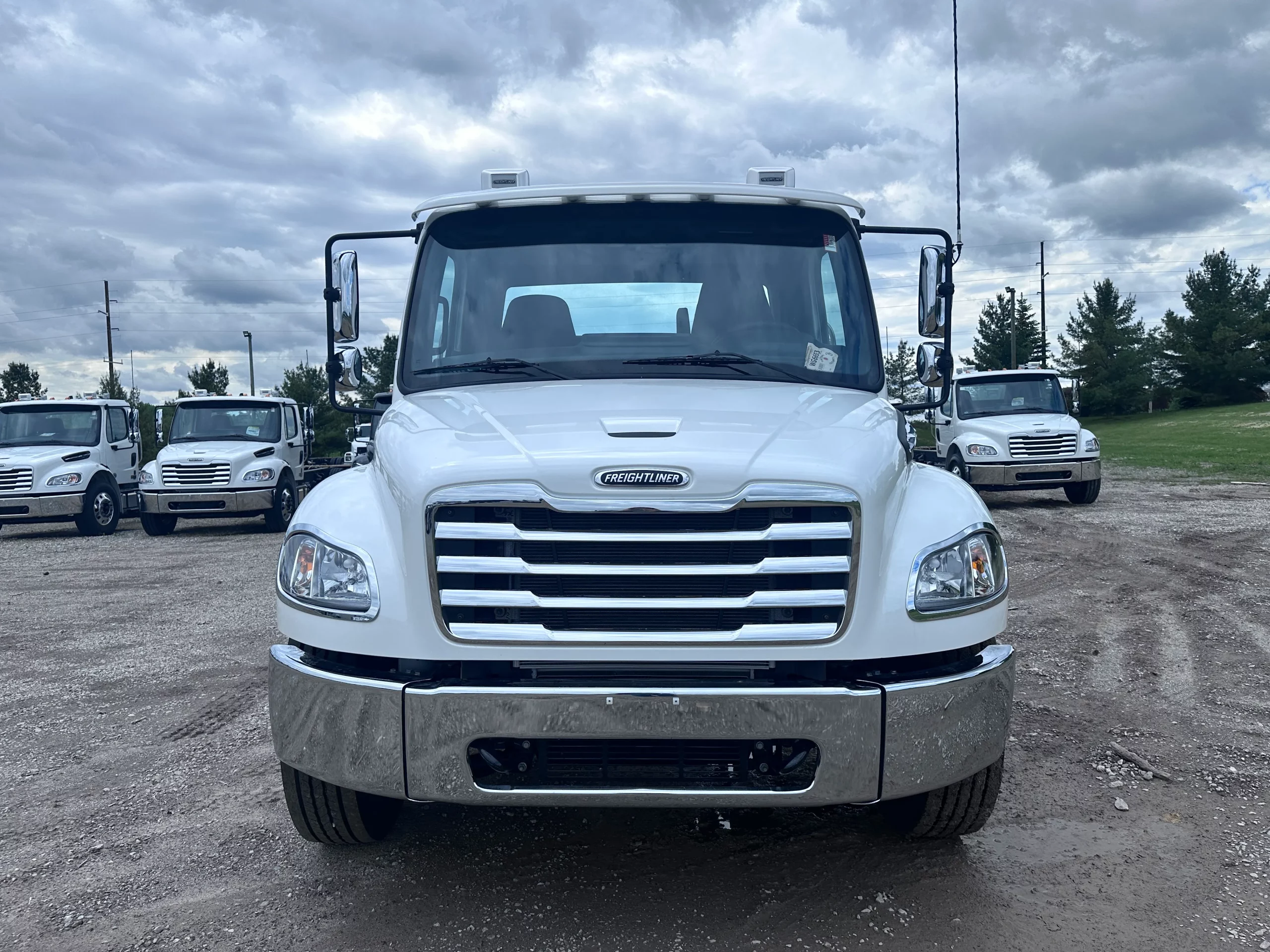 NEW 2026 Freightliner M2 Hooklift Truck - image 2 of 6