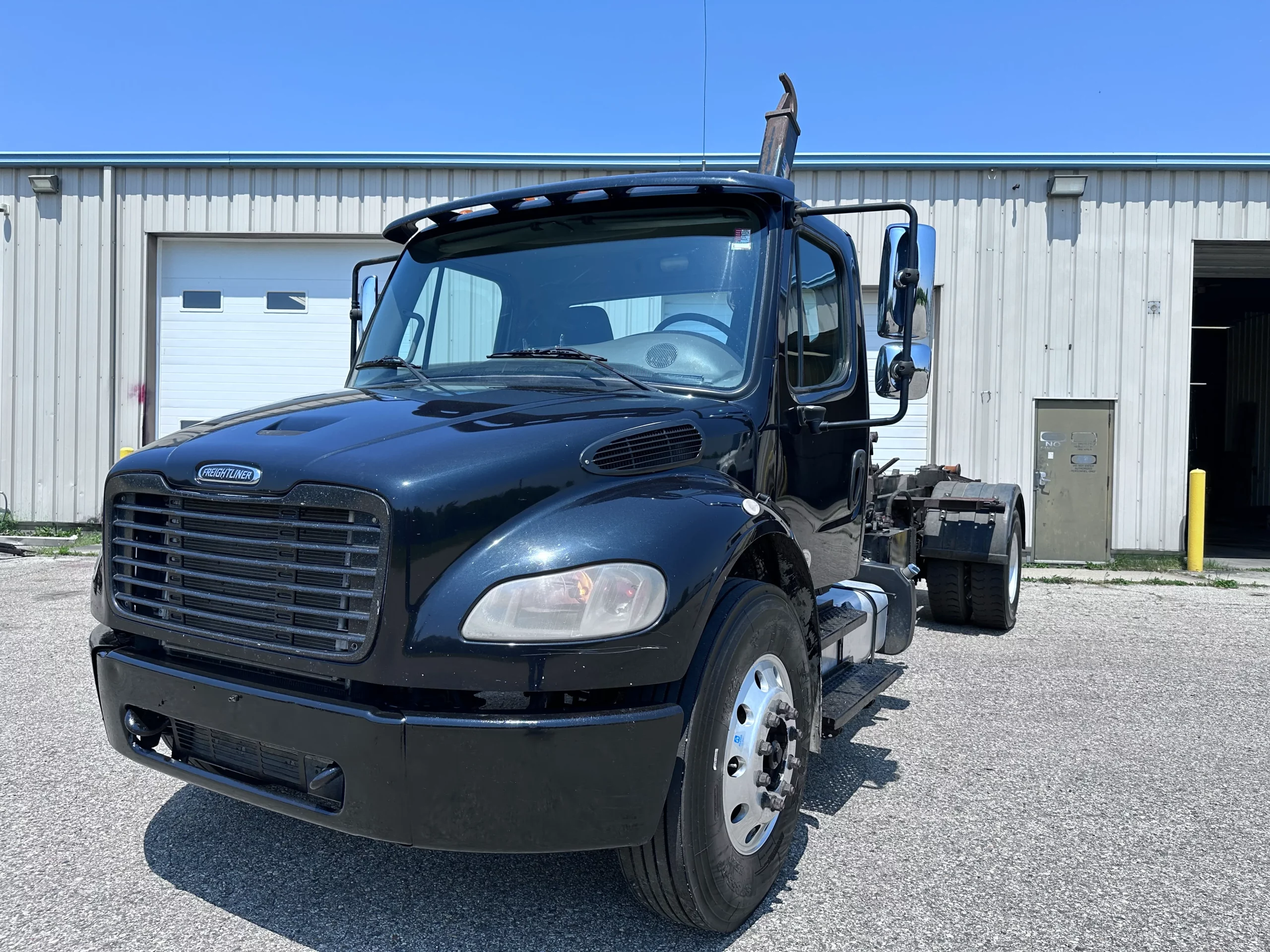 USED Freightliner M2 Hooklift Truck - image 1 of 6