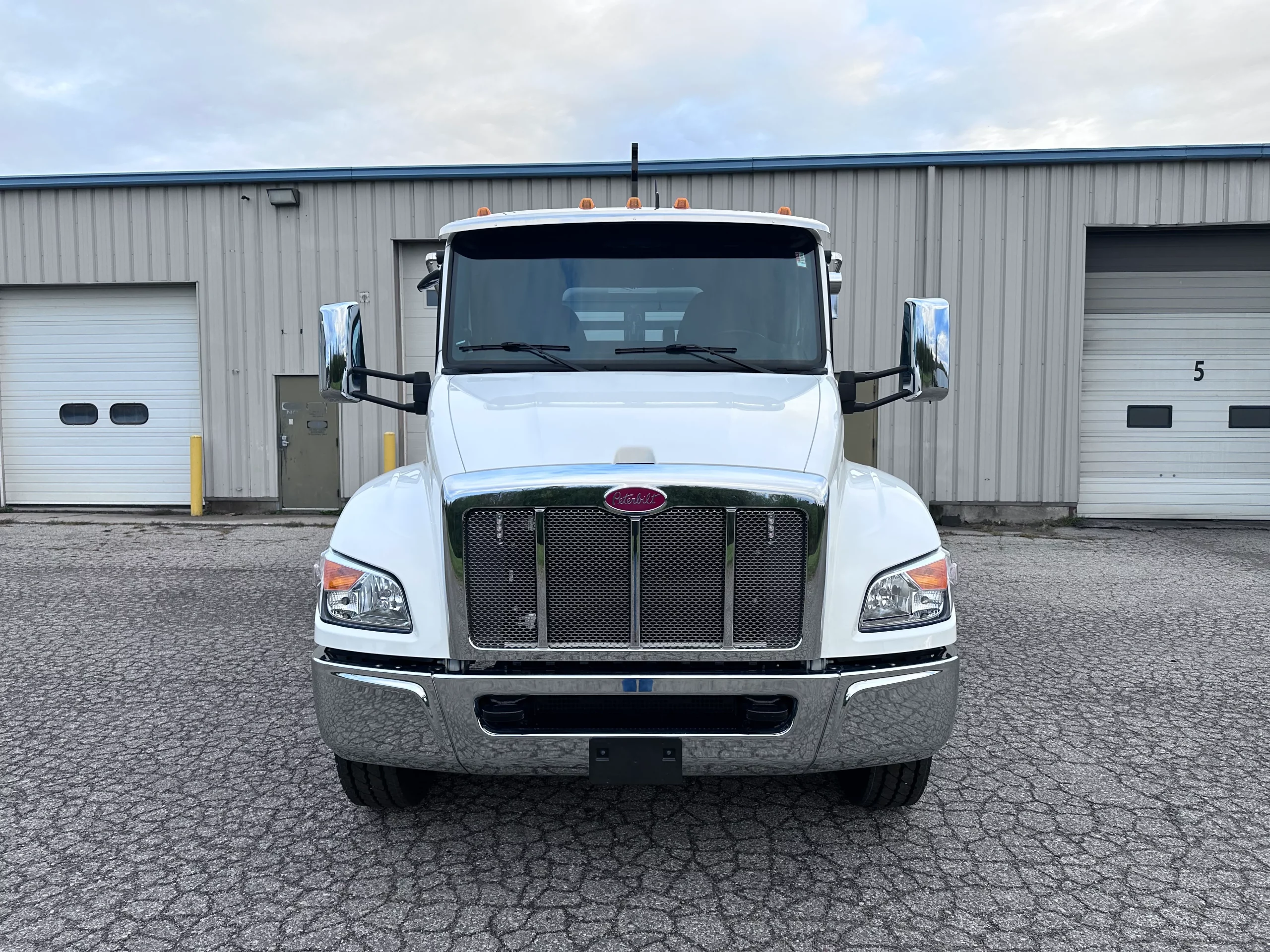NEW 2026 Peterbilt 536 Hooklift Truck - image 2 of 6