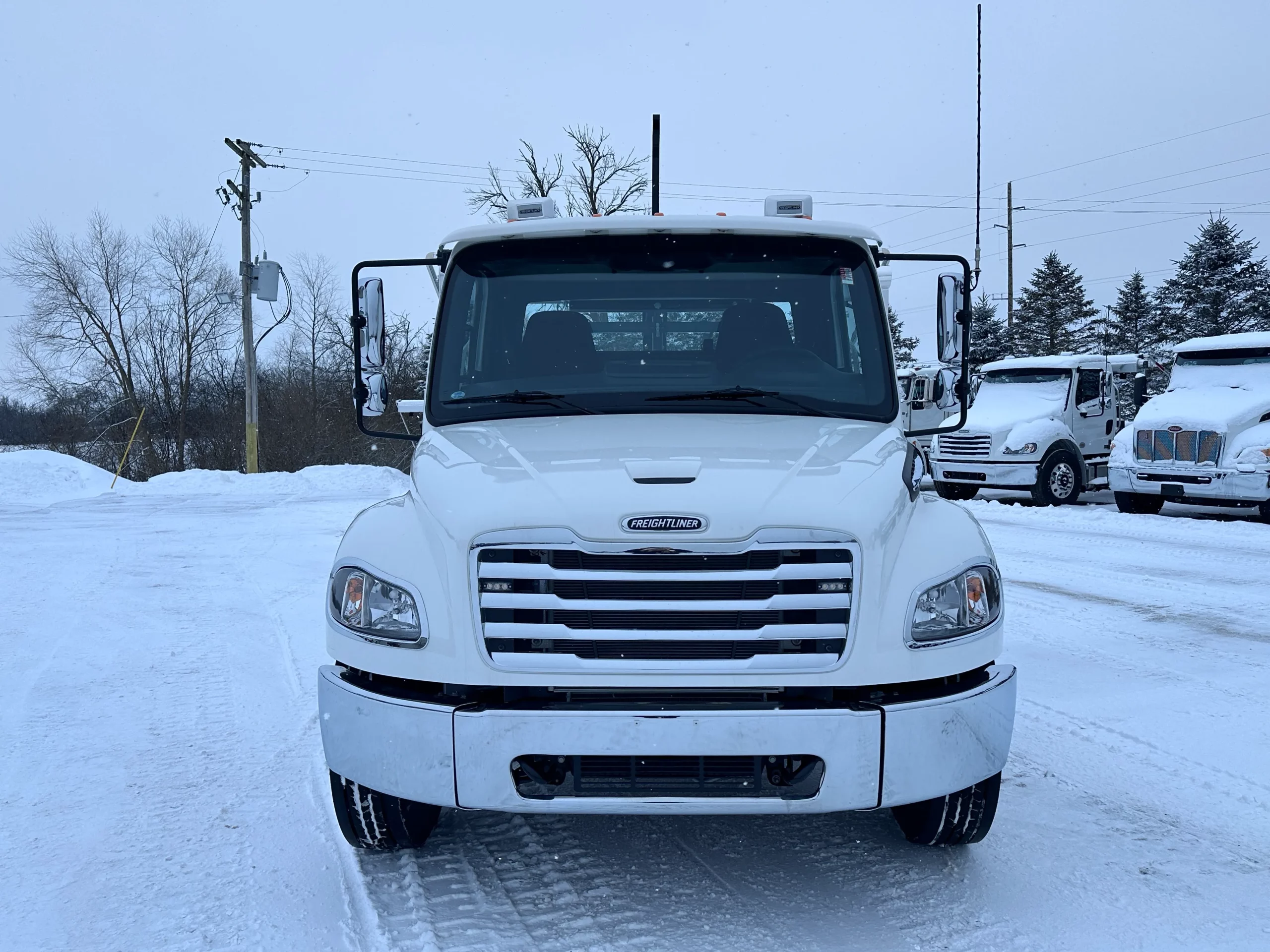 NEW 2026 Freightliner M2 Hooklift Truck - image 2 of 6