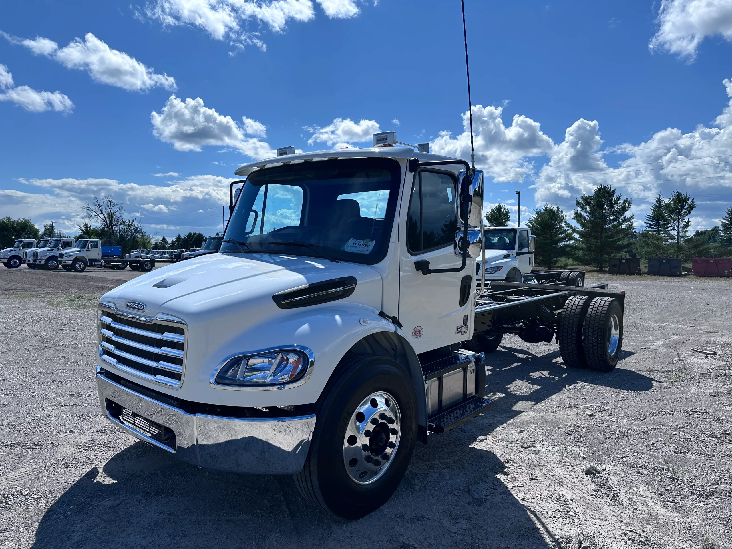 NEW 2026 Freightliner M2 Hooklift Truck - image 3 of 6