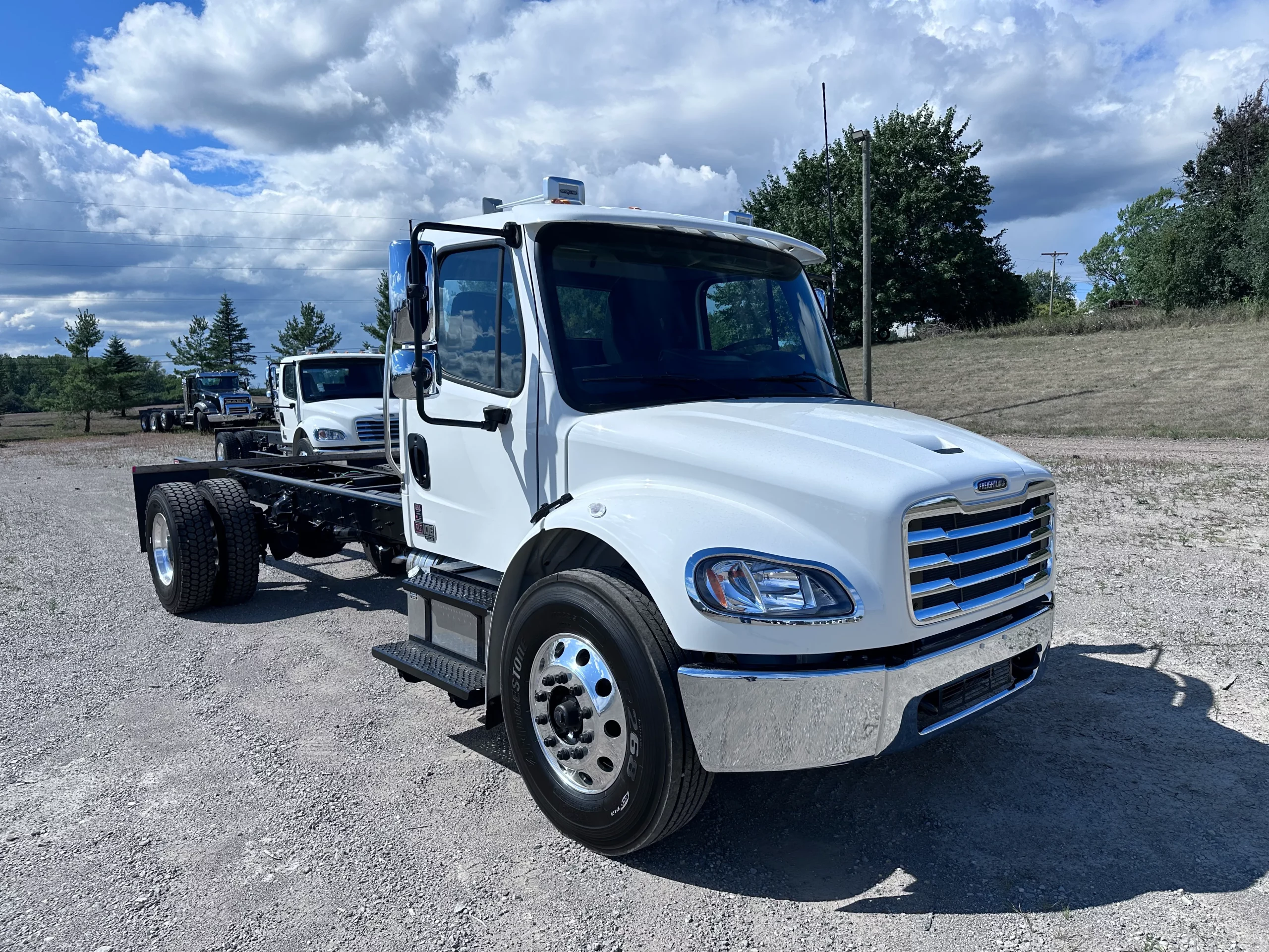 NEW 2026 Freightliner M2 Hooklift Truck - image 1 of 6