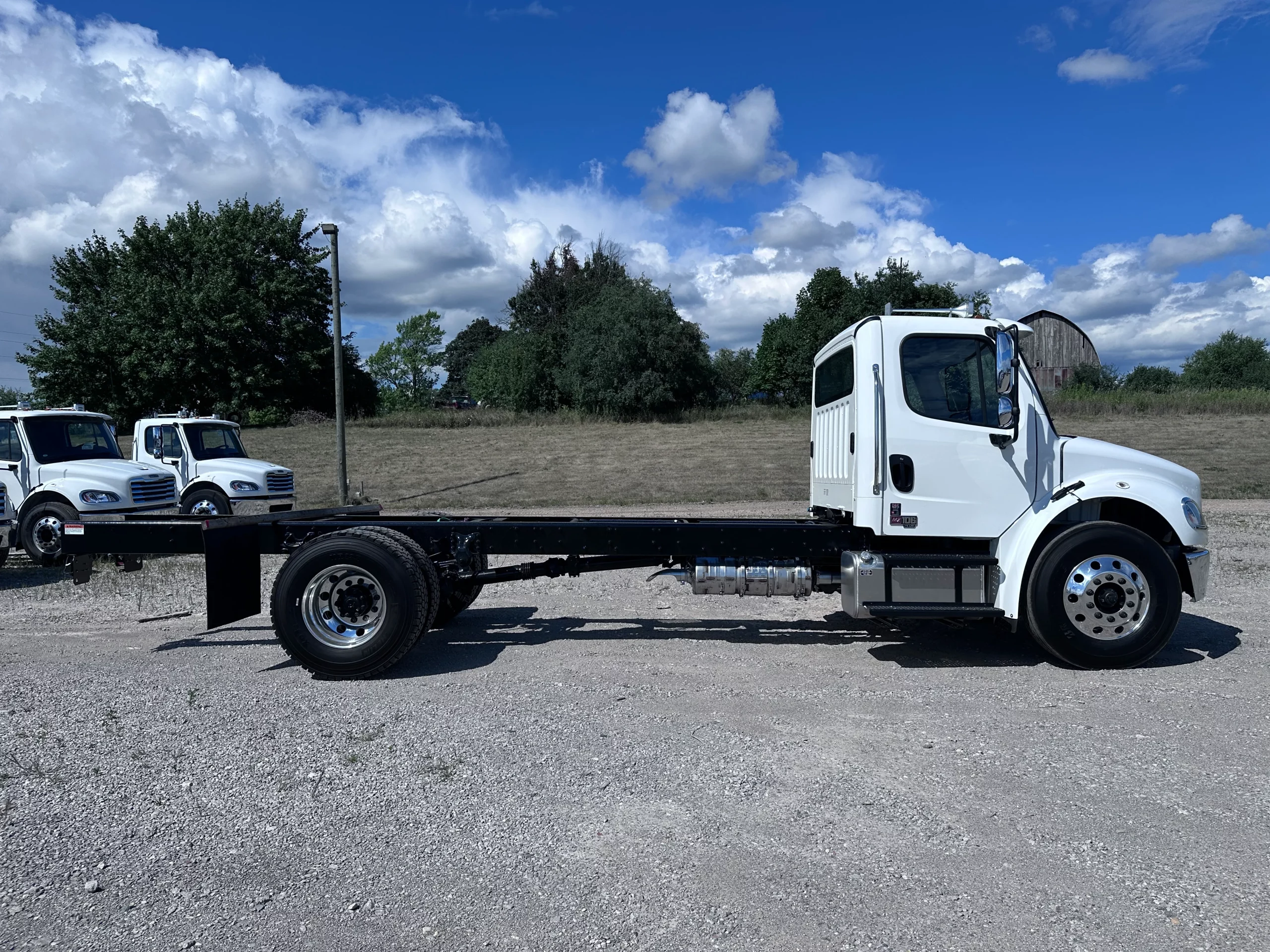 NEW 2026 Freightliner M2 Hooklift Truck - image 4 of 6