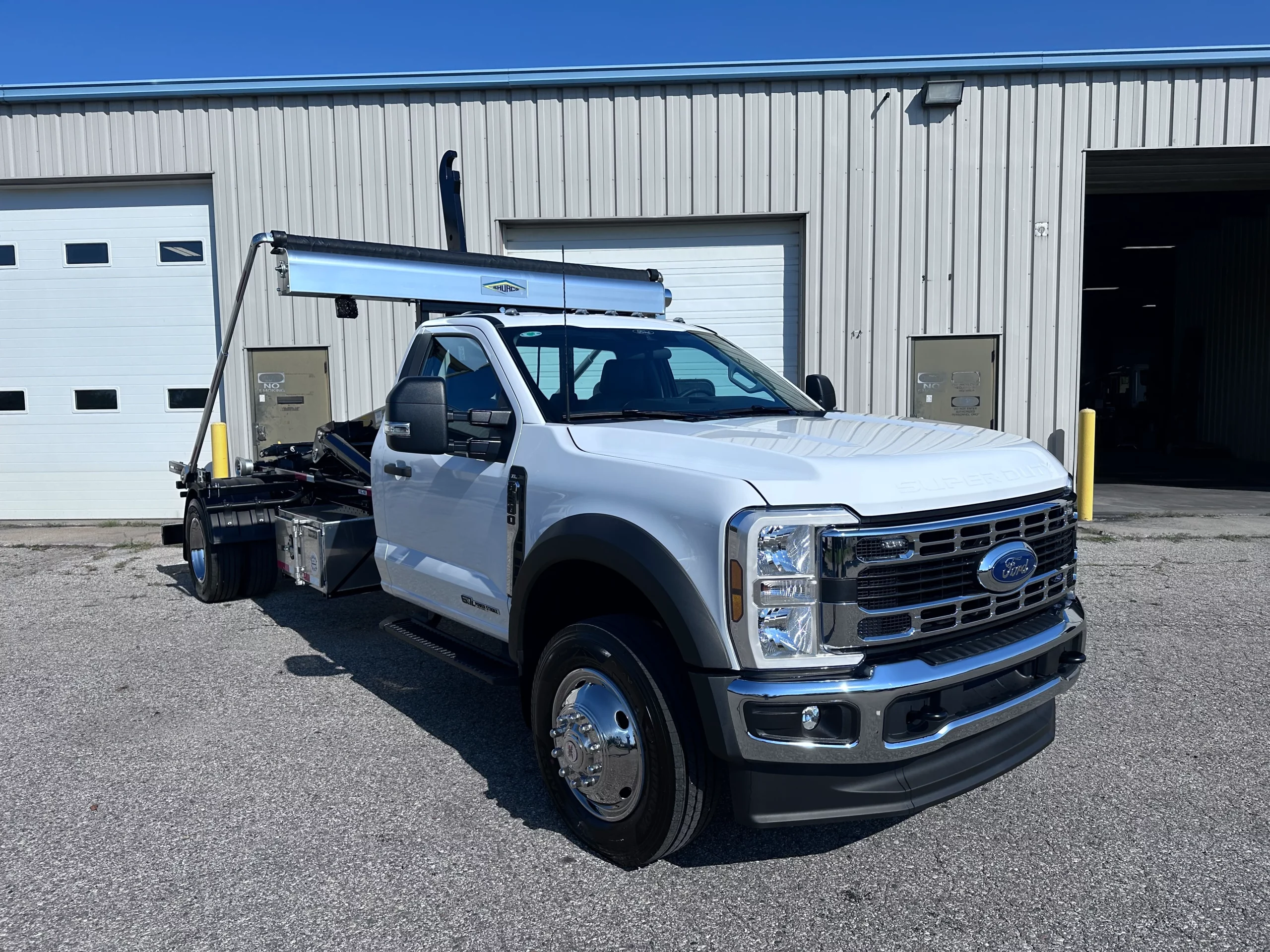 New 2025 Ford F600 XL 4x4 Hooklift Truck New 2025 Ford F600 XL 4x4 Hooklift Truck - image 1 of 6