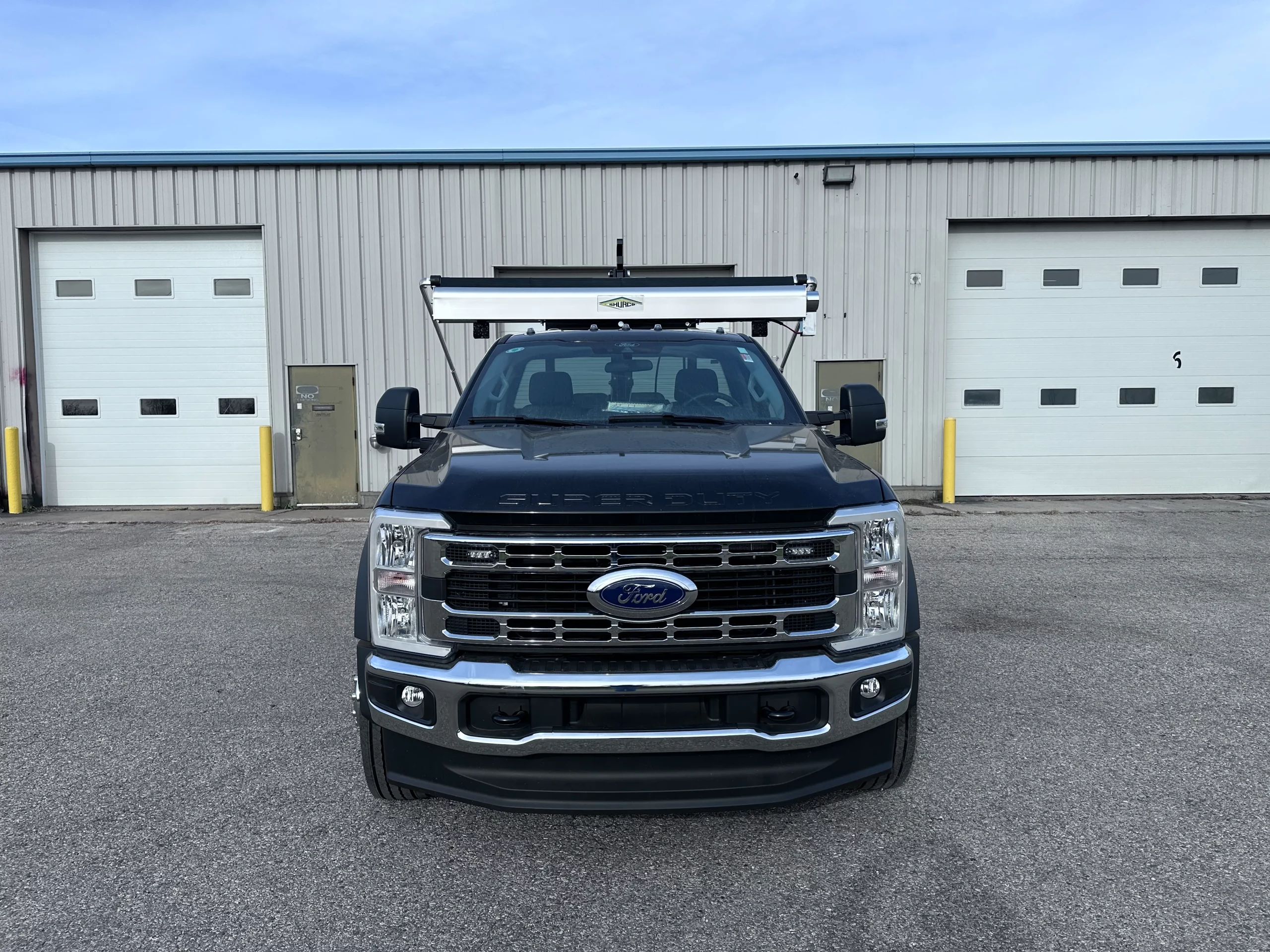 NEW 2026 Ford F600 XLT Hooklift Truck NEW 2026 Ford F600 XLT Hooklift Truck - image 2 of 6