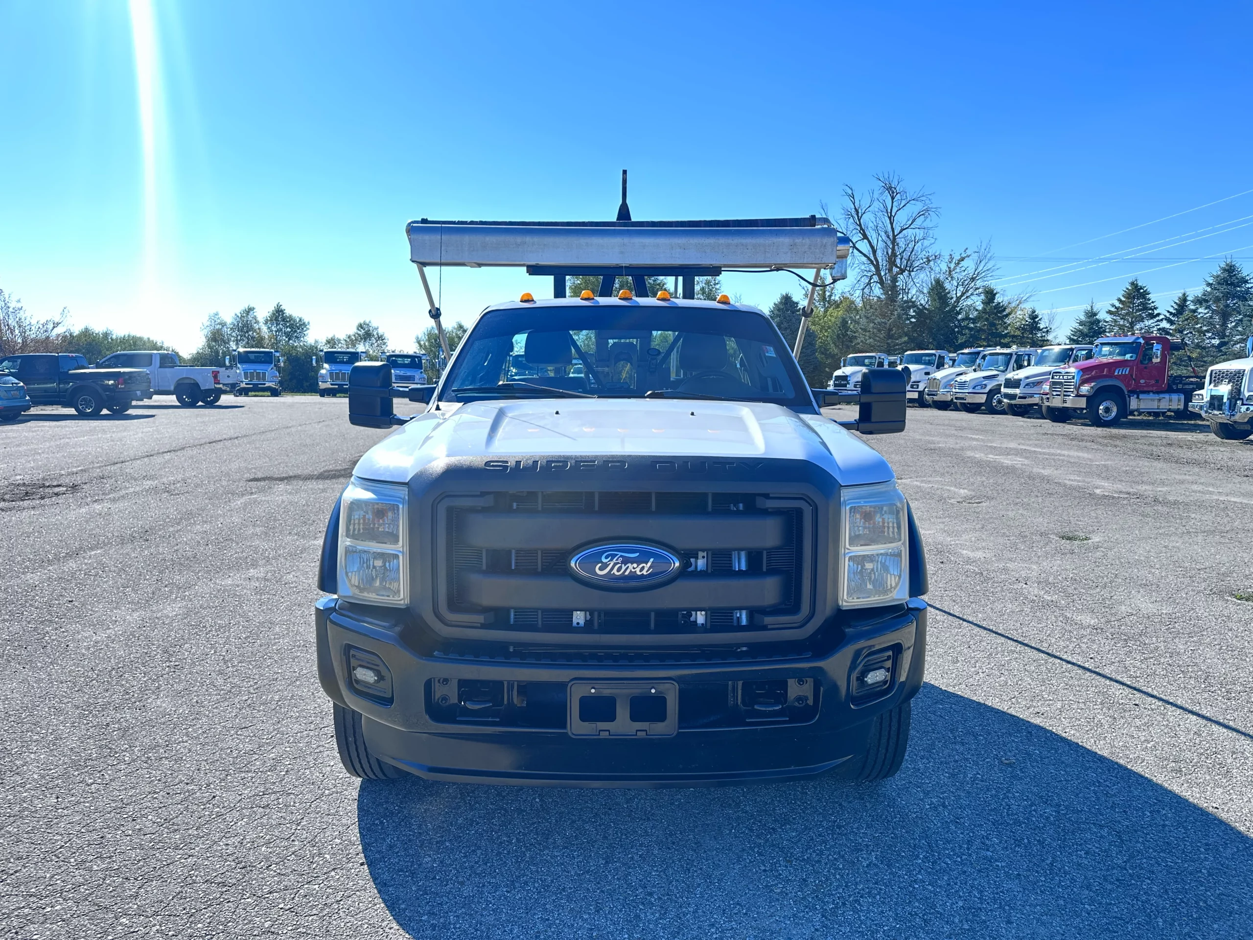 USED 2011 Ford F450 Hooklift Truck USED 2011 Ford F450 Hooklift Truck - image 2 of 6