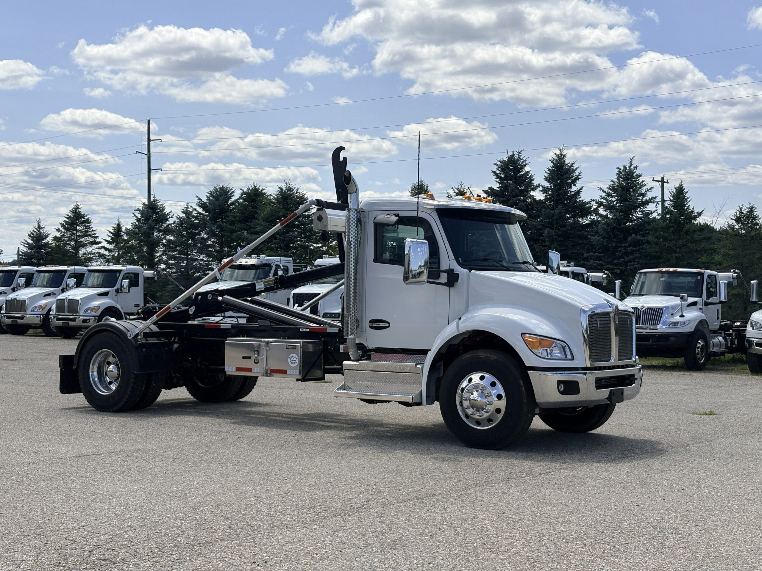 2026 Kenworth T280 — photo 3