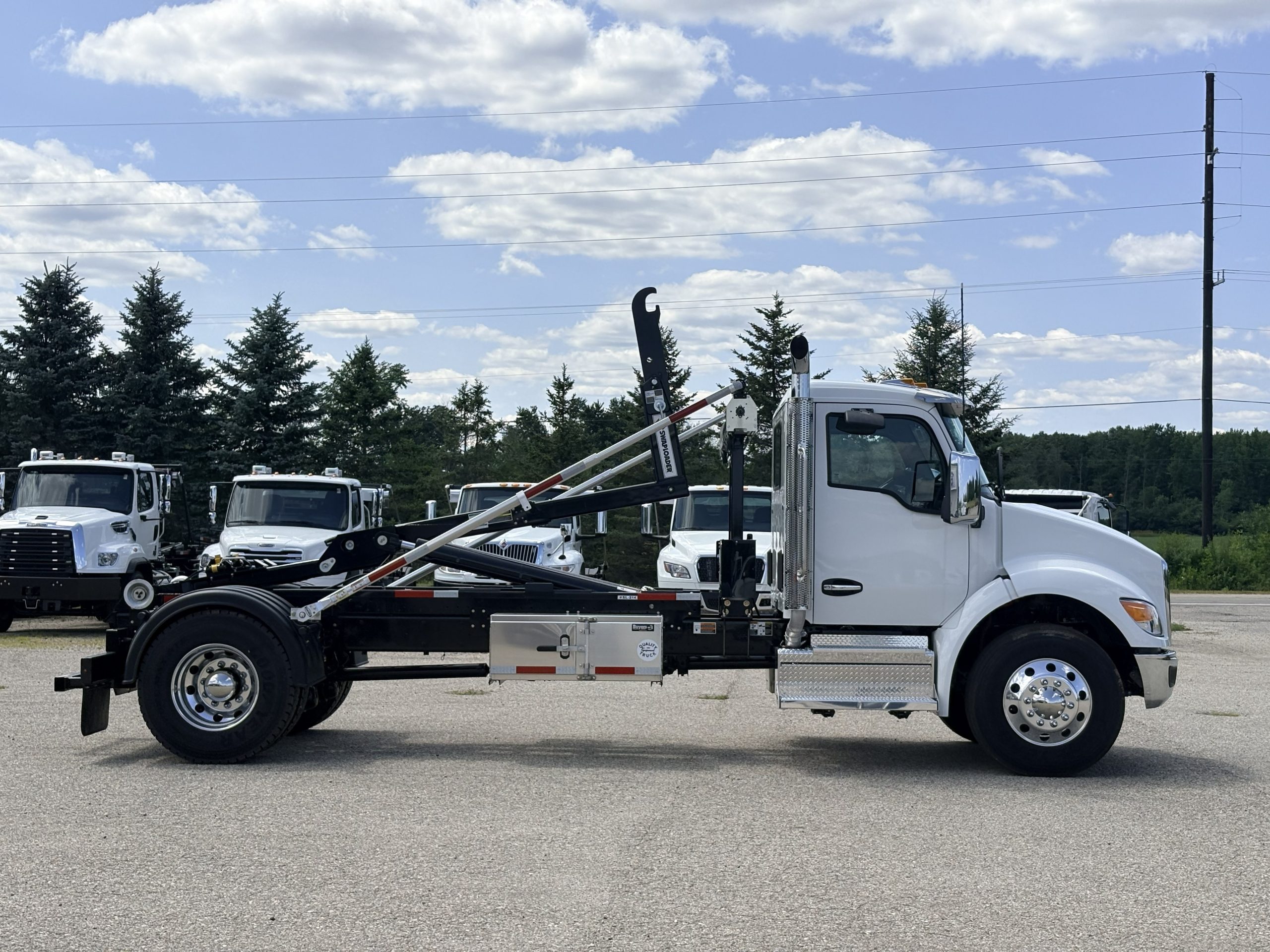 2026 Kenworth T280 — photo 4