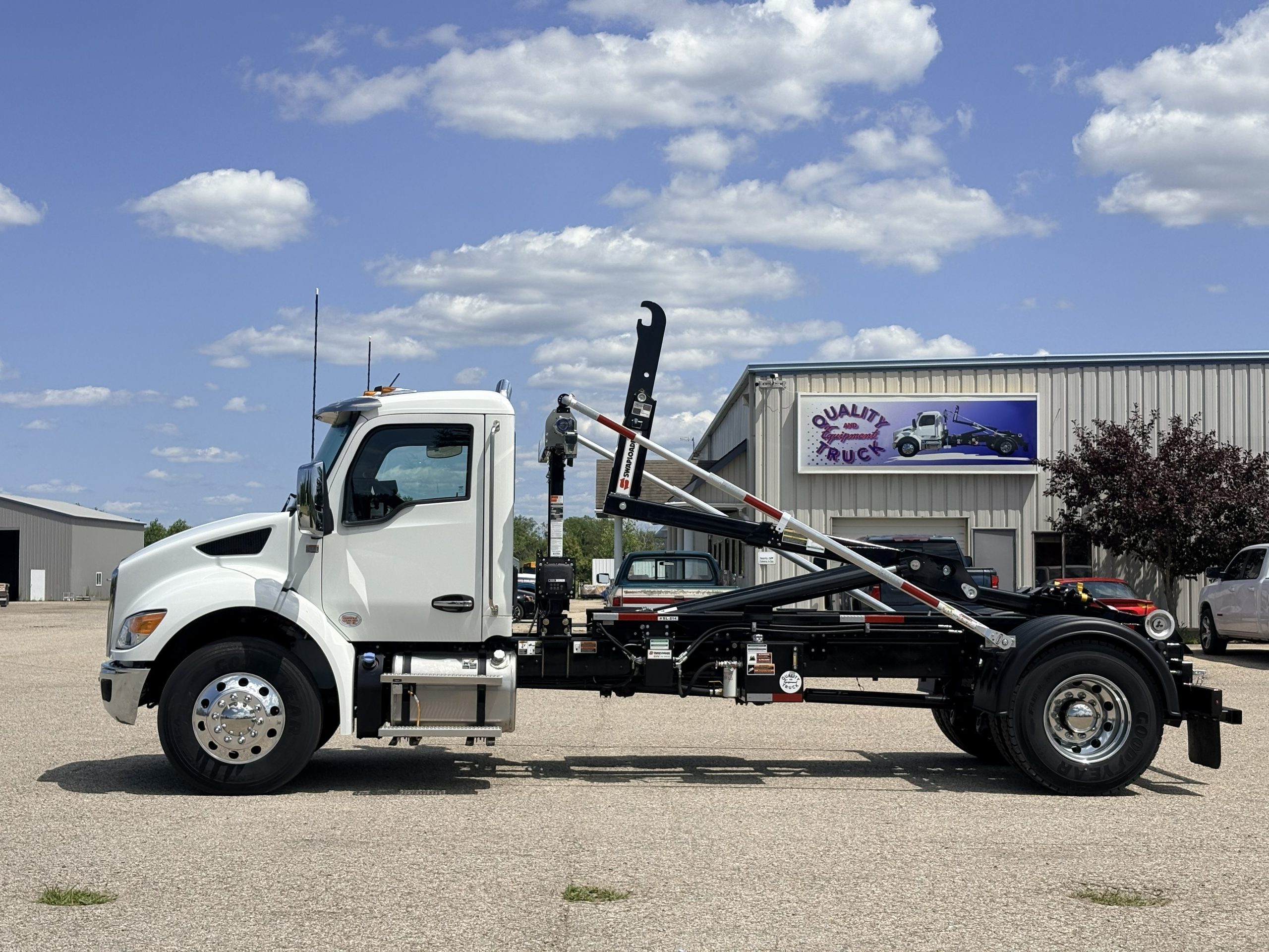2026 Kenworth T280 — photo 6