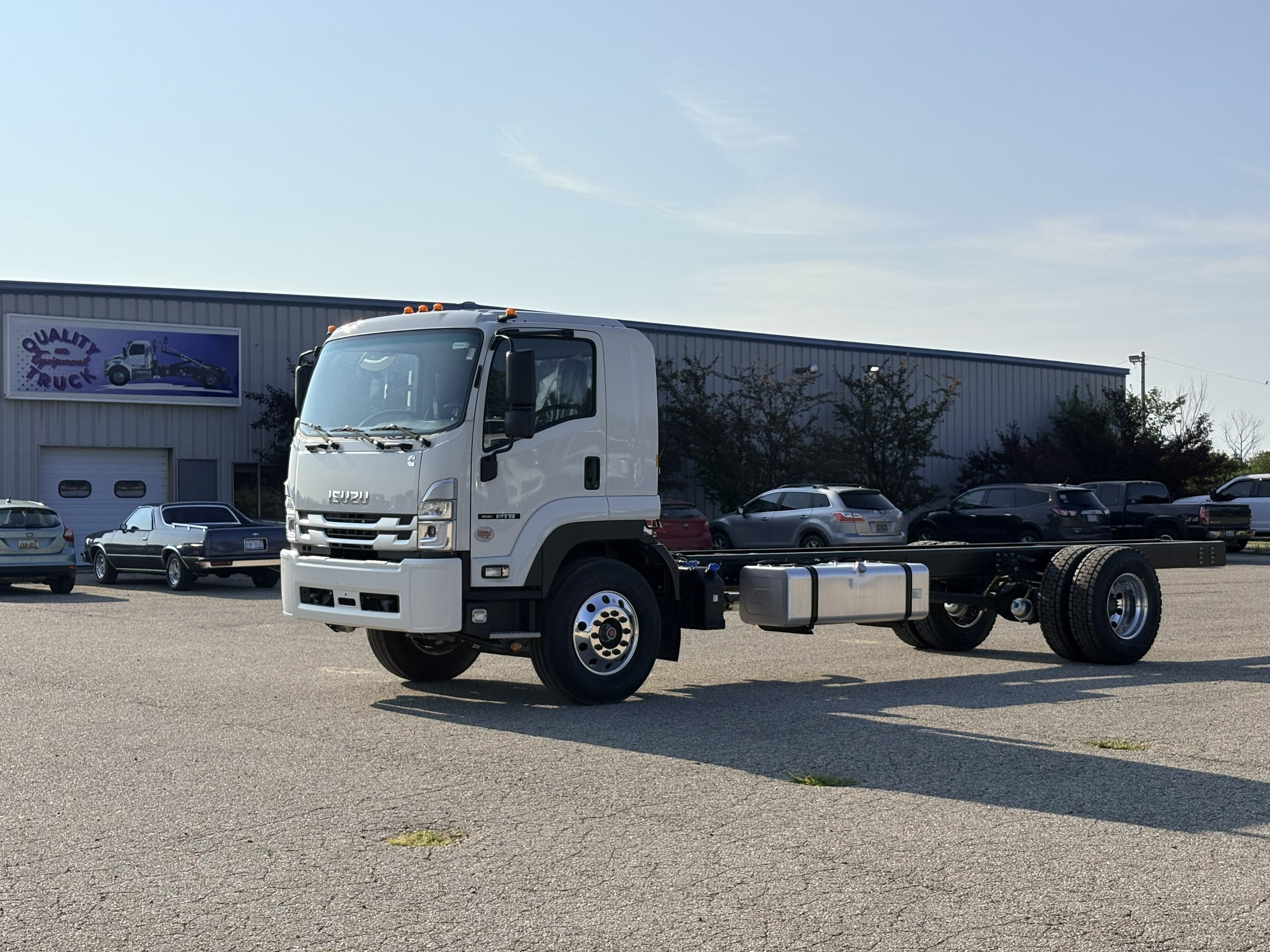 2025 Isuzu FTR