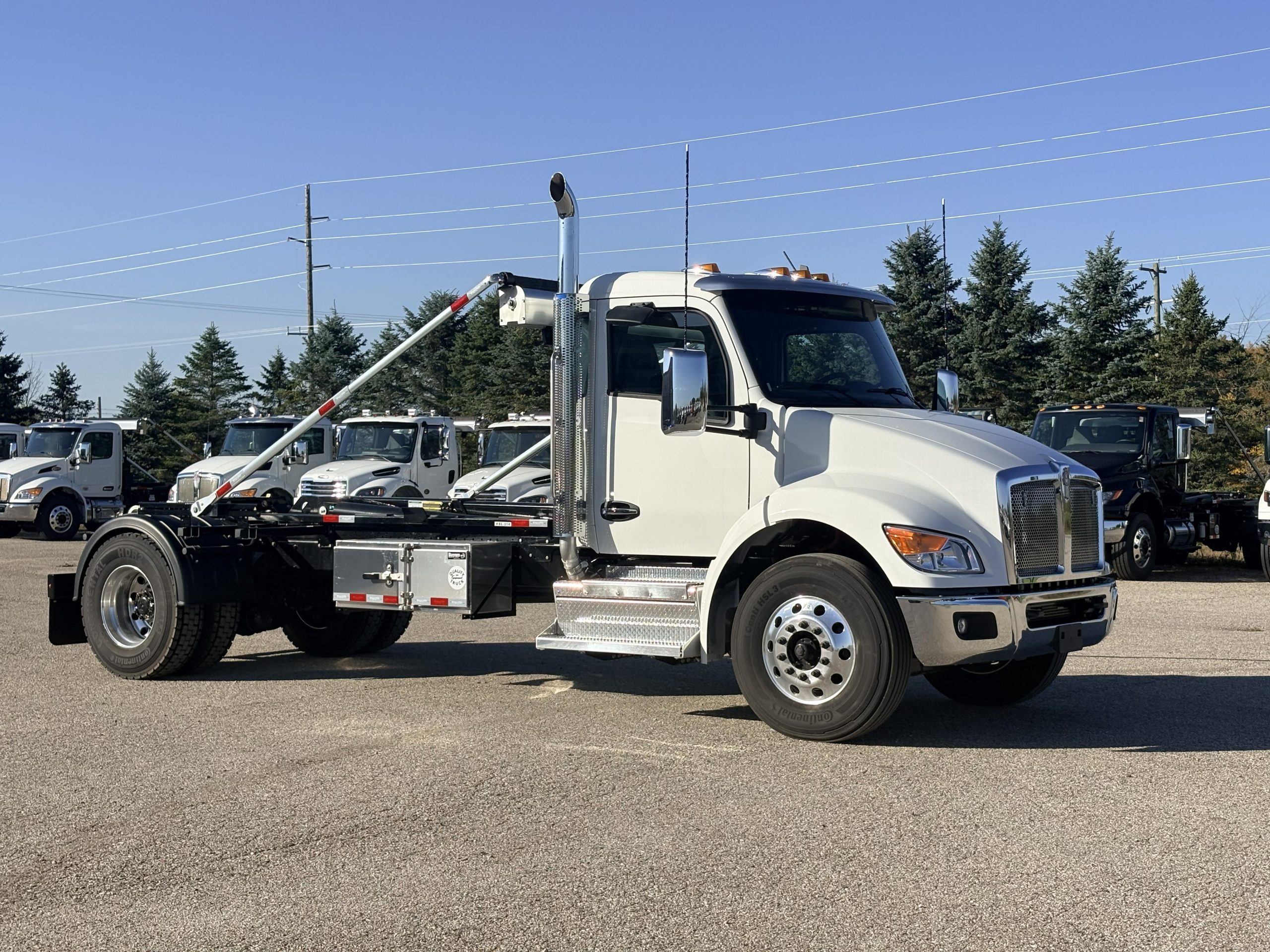2027 Kenworth T280 — photo 2