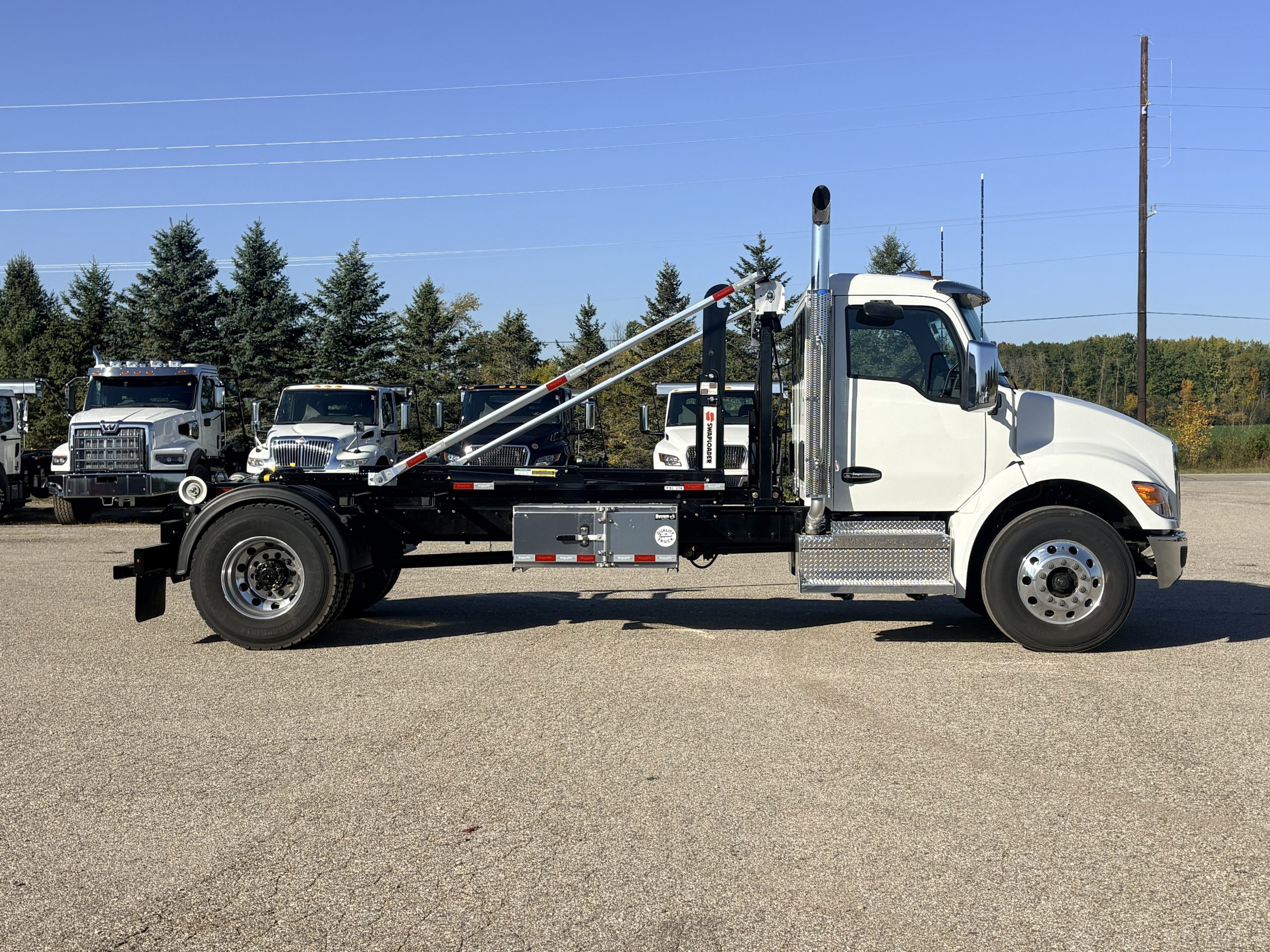 2027 Kenworth T280 — photo 4