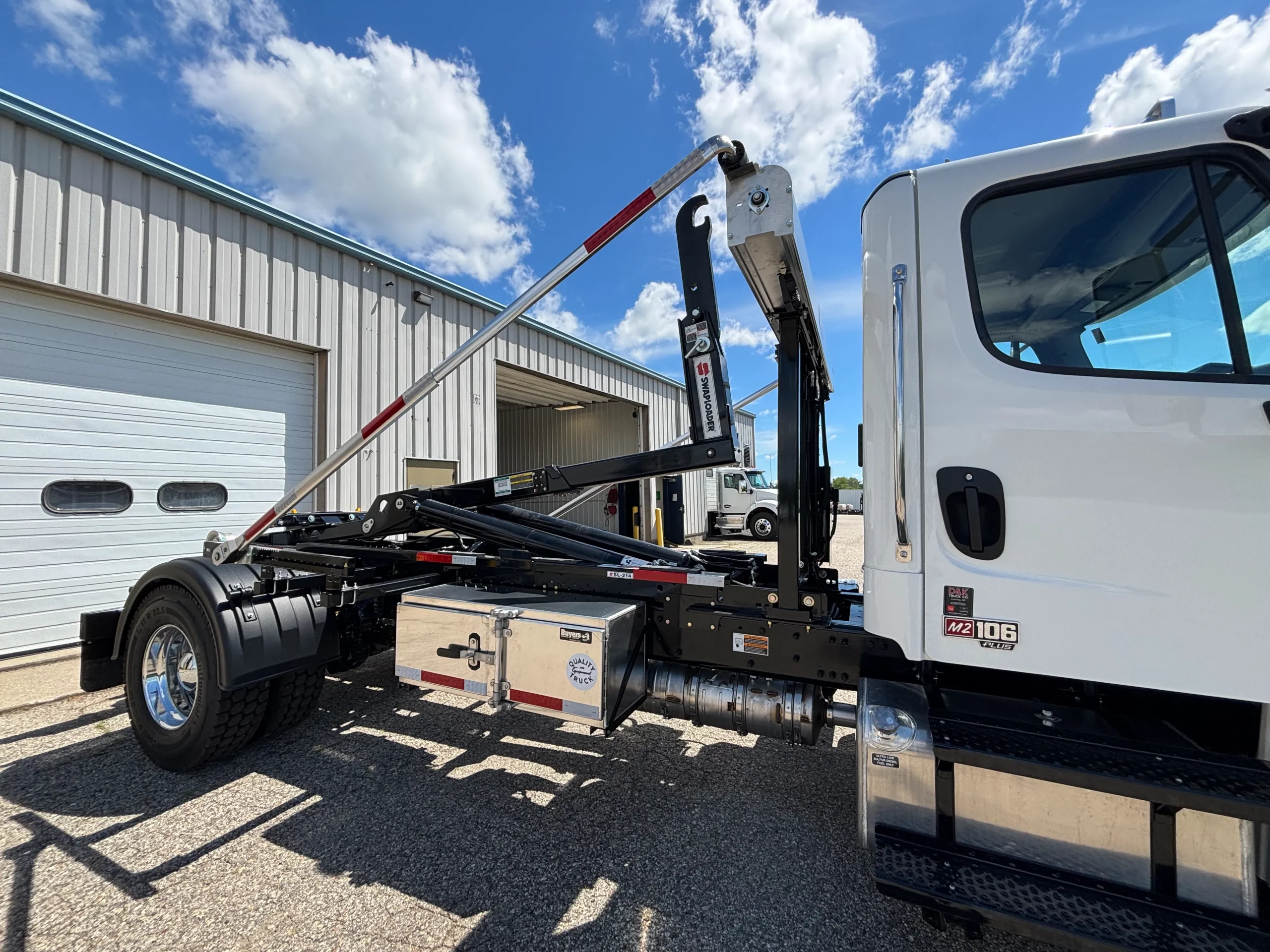 New 2027 Freightliner M2 Hooklift Truck NEW 2027 Freightliner M2 Hooklift Truck - image 6 of 6