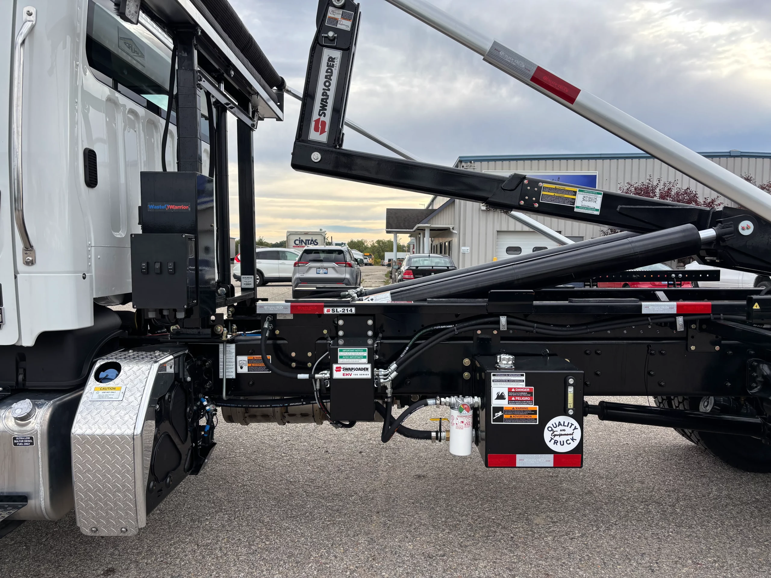 2027 Freightliner eM2 — photo 6