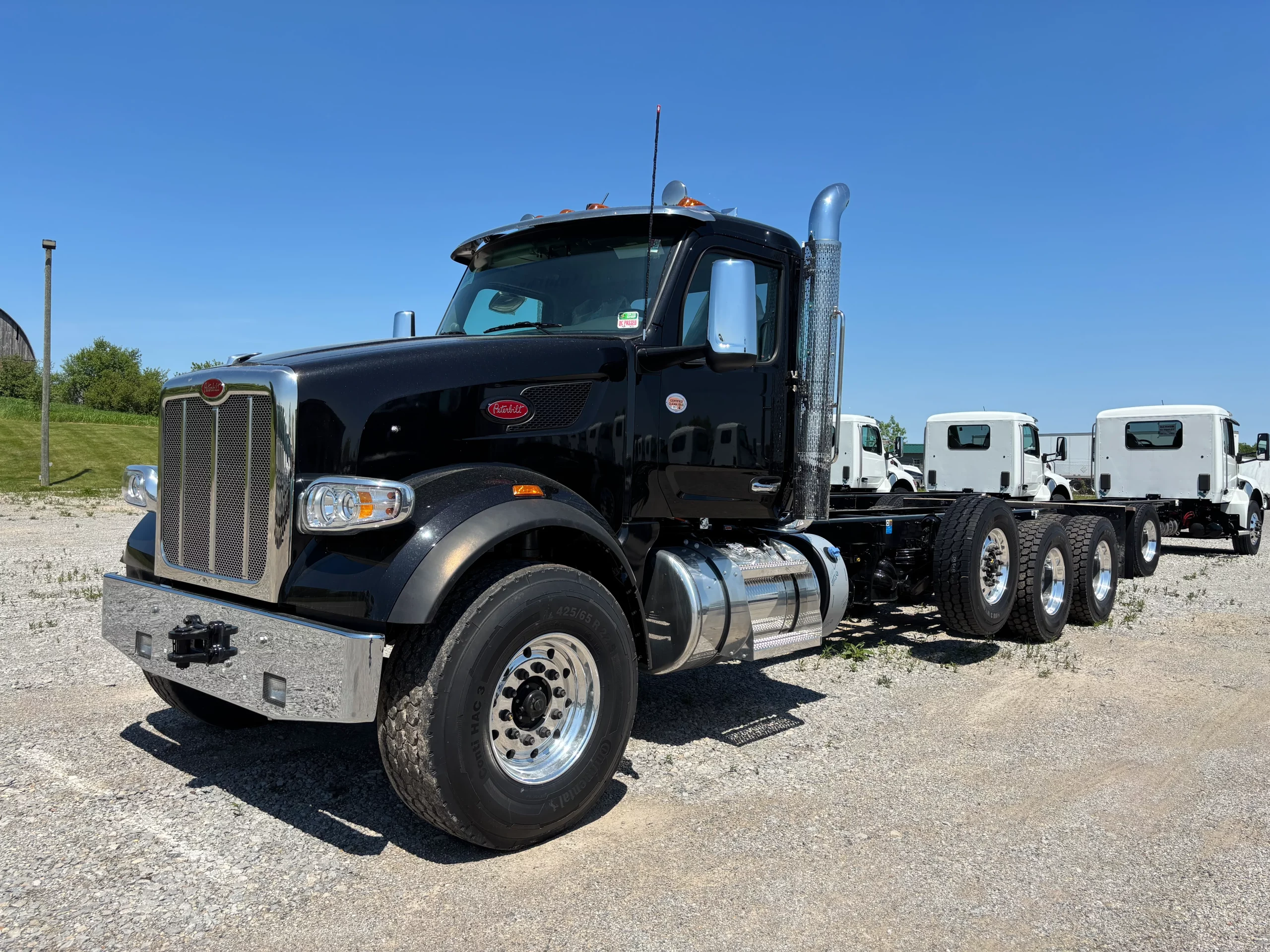 2026 Peterbilt 567 — photo 3