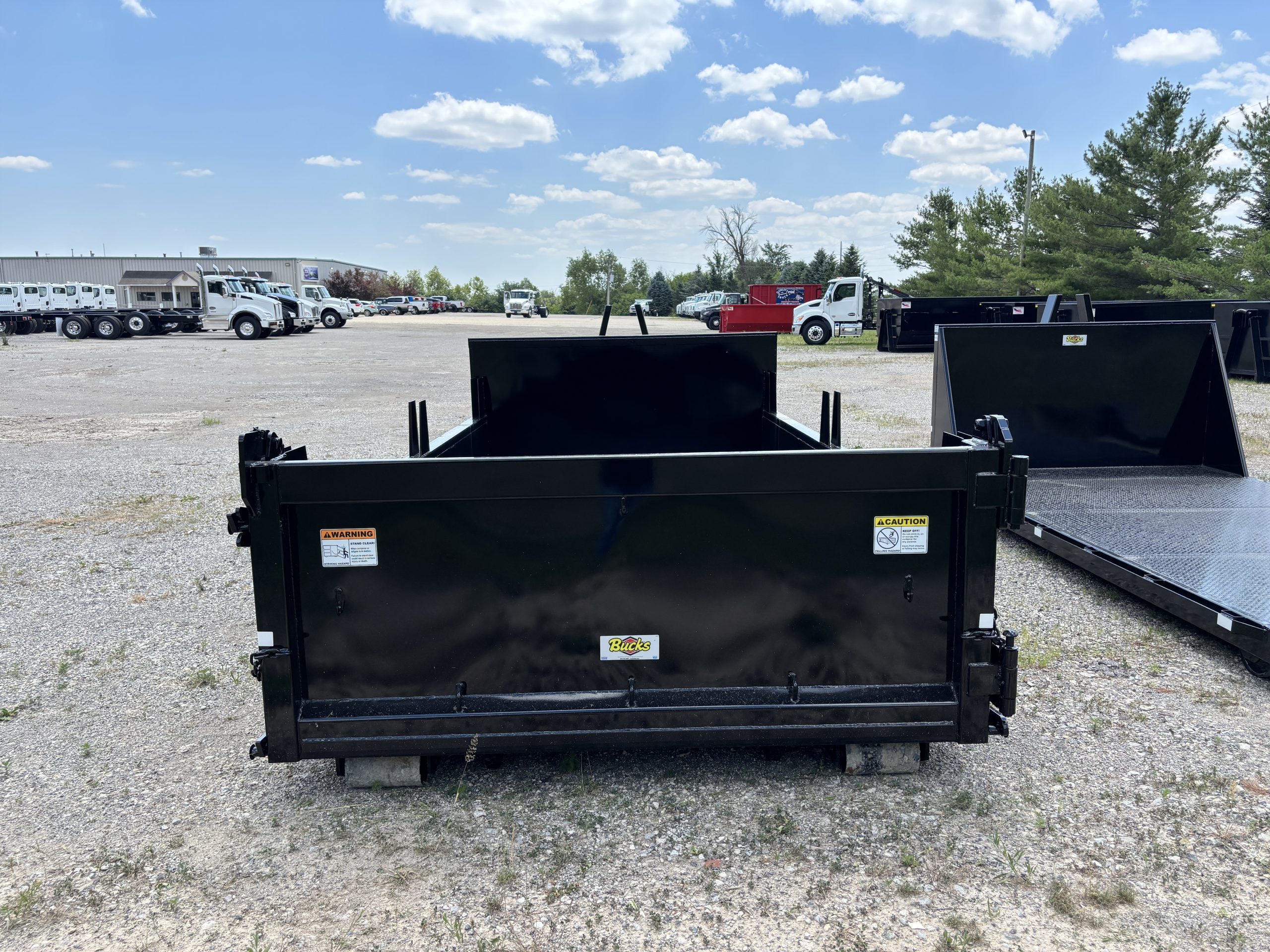 12 Yd 15' Dump Body - Black 12 Yd 15' Dump Body - Black - image 4 of 4