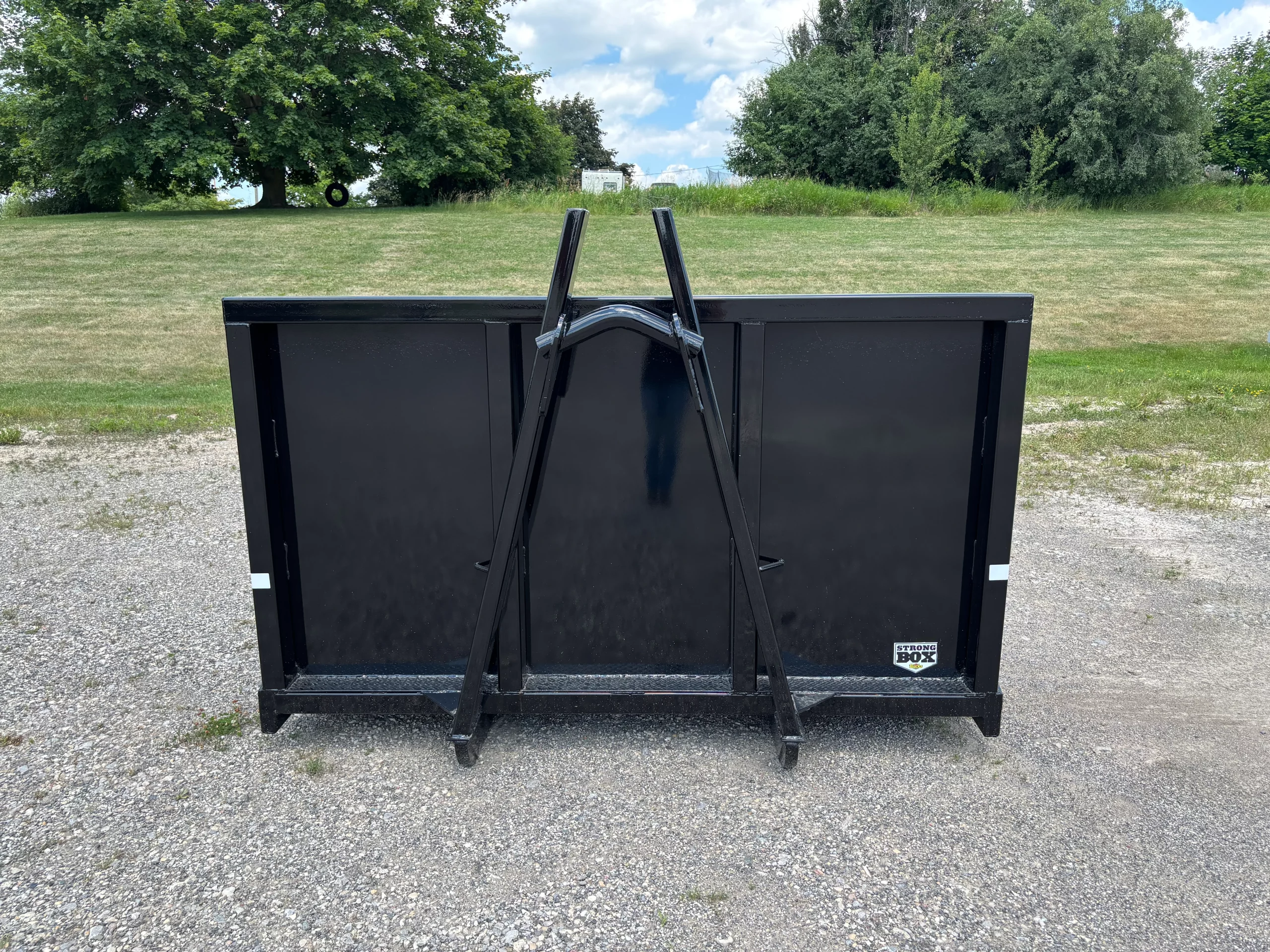 14' Flatbed - Black 14' Flatbed - Black - image 2 of 4