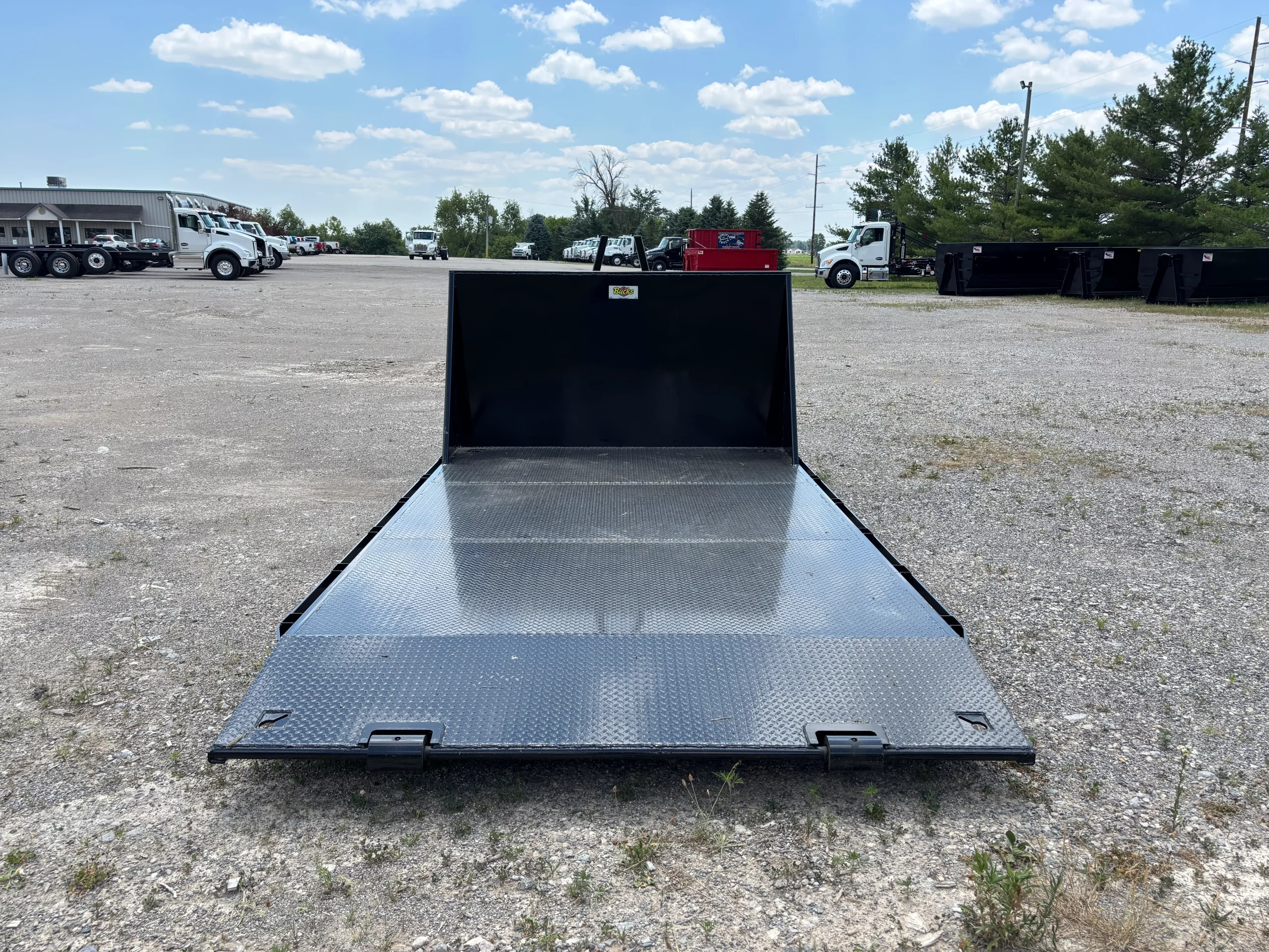 14' Flatbed - Black 14' Flatbed - Black - image 4 of 4