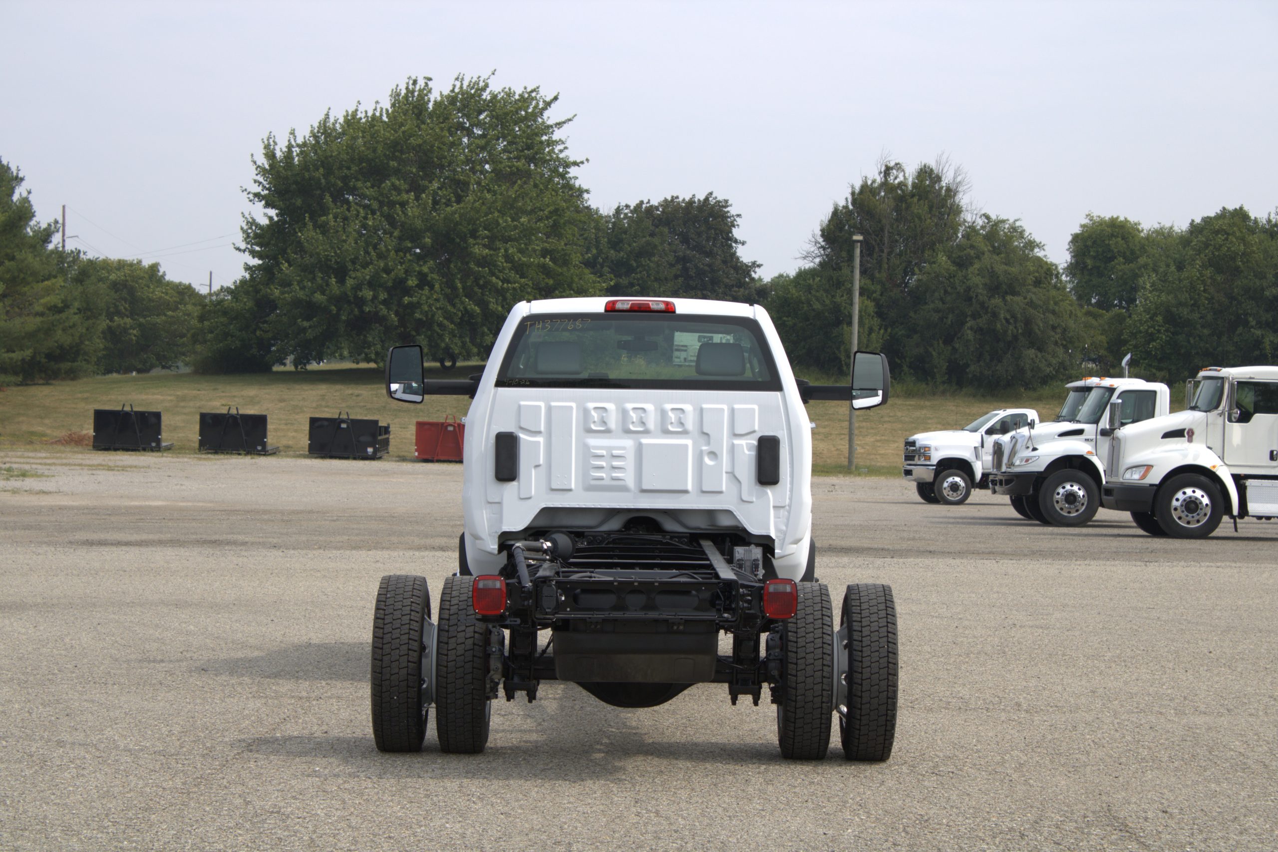 New 2026 Chevy 6500 Hooklift Truck NEW 2026 Chevy 6500 Hooklift Truck - image 6 of 6