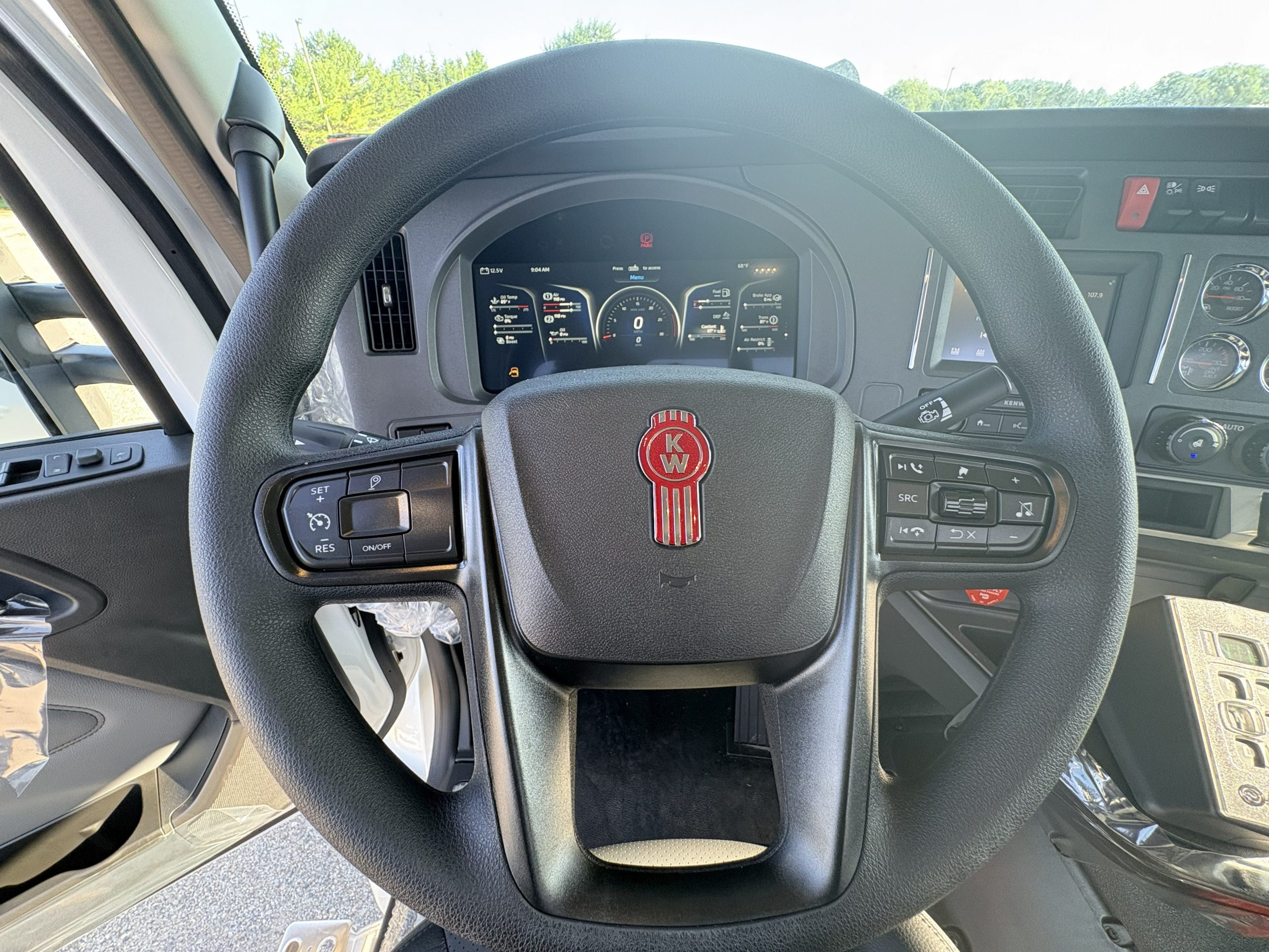 New 2027 Kenworth T880 Hooklift Truck New 2027 Kenworth T880 Hooklift Truck - image 6 of 6