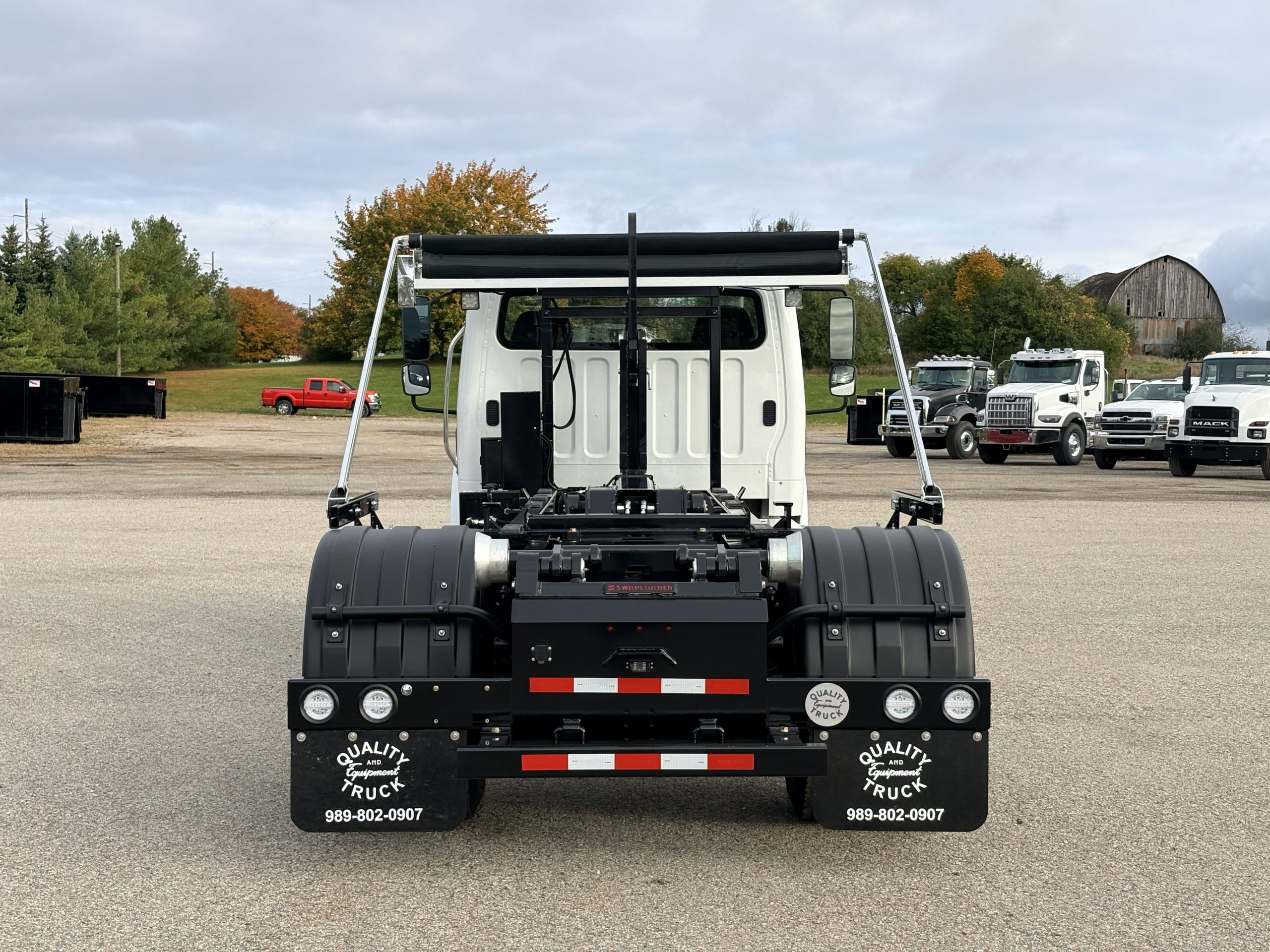 Used 2020 Freightliner M2 Hooklift Truck USED 2020 Freightliner M2 Hooklift Truck - image 6 of 6